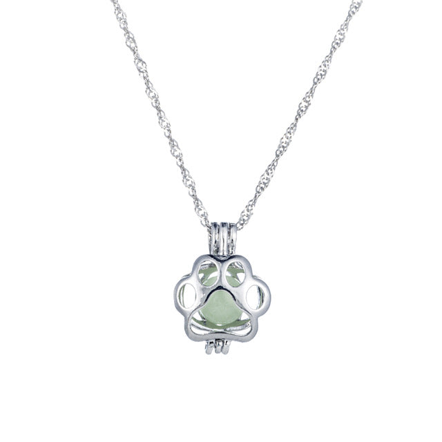 European and American fashion jewelry Halloween luminous necklace female pendant alloy fluorescent dog footprints accessories factory wholesale