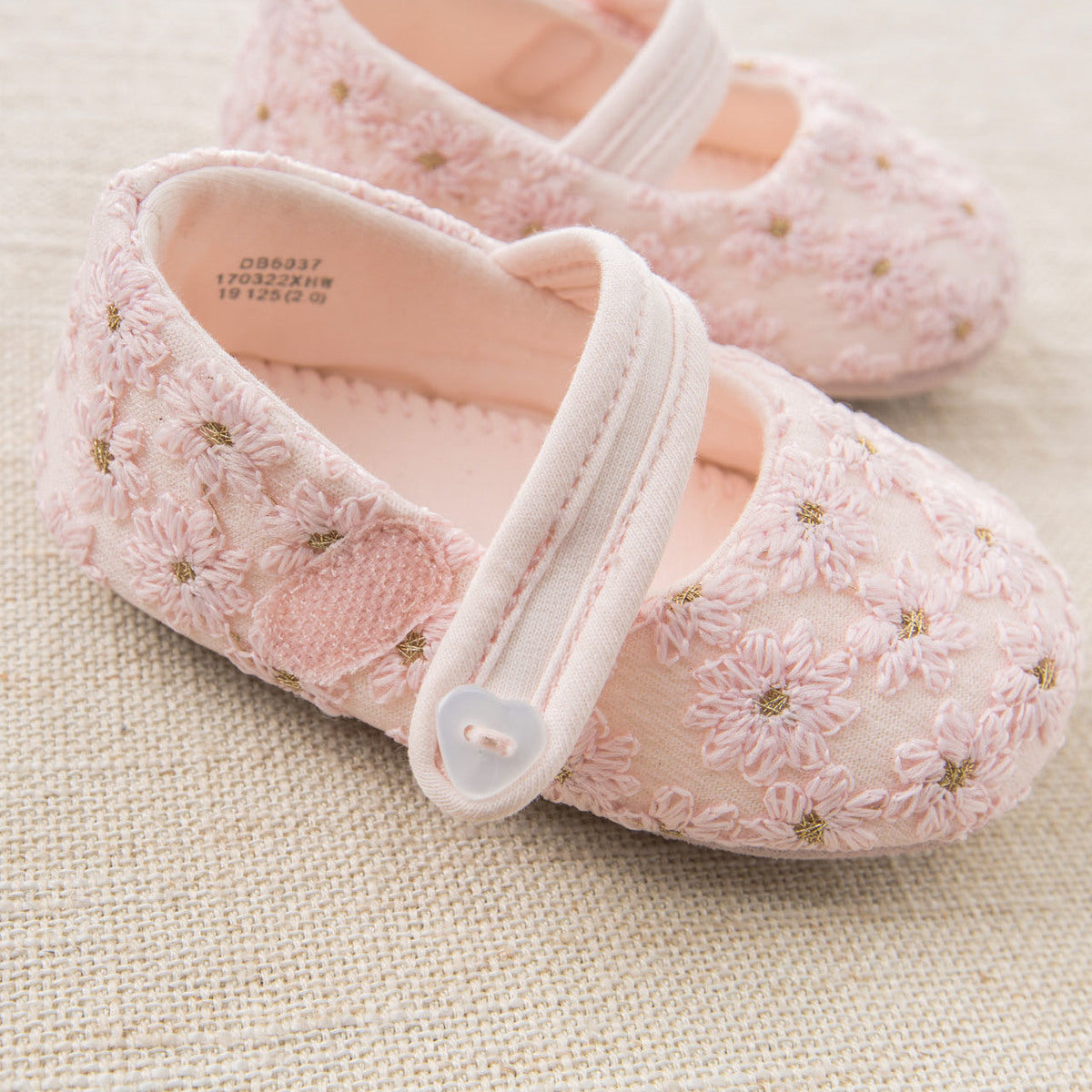 davebella戴维贝拉春季宝宝婴儿鞋 女宝宝软底步前鞋DB6037